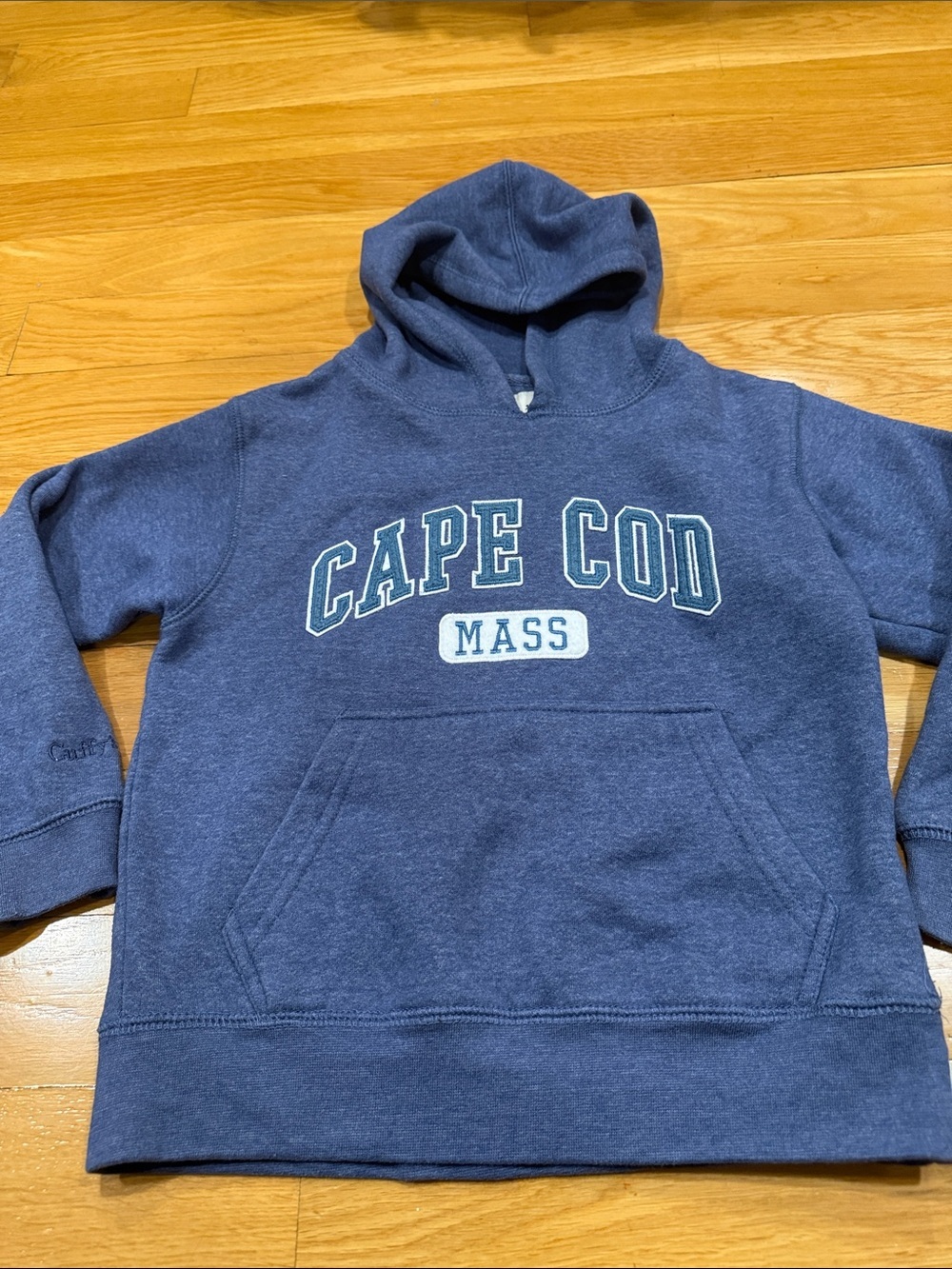 Cuffy’S Cape Cod hoodie sweatshirt size xsmall   (5-6) .